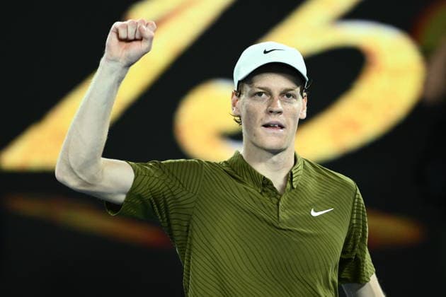 TENNIS AUSTRALIAN OPEN, Jannik Sinner of Italy celebrates his win in the men™s Quarterfinal against Ben Shelton of the USA on day 11 of the 2026 Australian Open tennis tournament at Melbourne Park in Melbourne, Wednesday, January 28, 2026. ( NO ARCHIVING MELBOURNE VICTORIA AUSTRALIA  Copyright: xJOELxCARRETTx 20260128158697550490