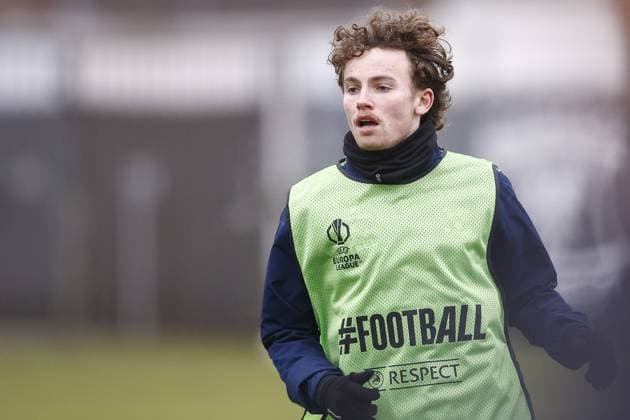 DEVENTER , 28-01-2026 , Stadium De Adelaarshorst , season 2025 2026 , UEFA Europa League League phase . Training before the Europa League match between Go Ahead Eagles and SC Braga, Picture shows GA Eagles player Jakob Breum Training before Go Ahead Eagles - Braga  x201132217x Copyright: