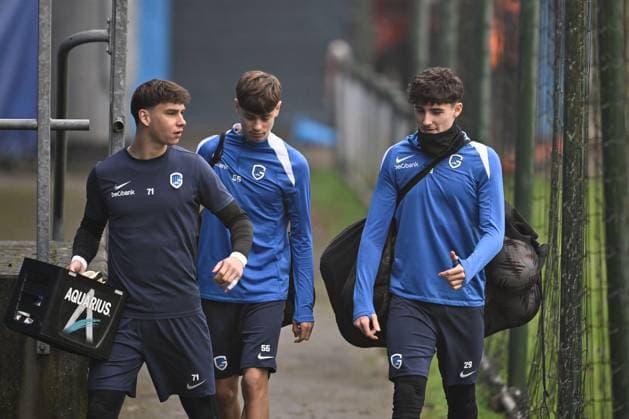 Genk s goalkeeper Brent Stevens, Genk s August De Wannemacker and Genk s Robin Mirisola pictured during a training session of Belgian soccer team KRC Genk in Genk, on Wednesday 28 January 2026. The team is preparing for tomorrow s match against Swedish team Malmo FF, on day eight of the League phase of the UEFA Europa League tournament. JOHAN EYCKENS JohanxEyckens  x159239553x