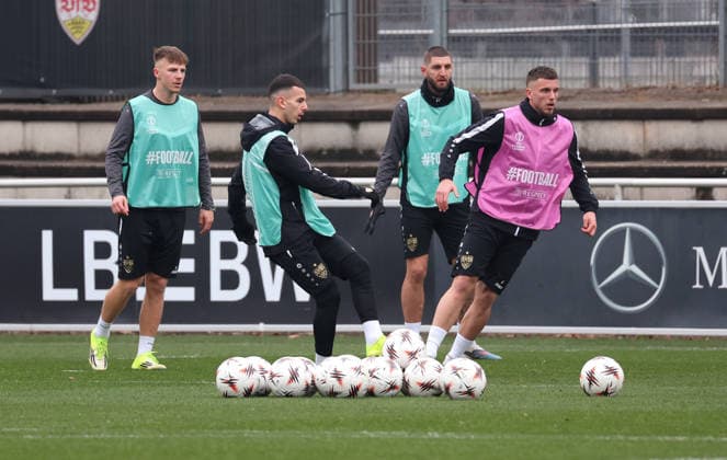 2026,01,28, Stuttgart, Football UEFA Europa League, Season 2025 2026, VfB Stuttgart, Training, f l Finn Jeltsch, Badredine Bouanani, Jeff Chabot, Ermedin Demirovic
