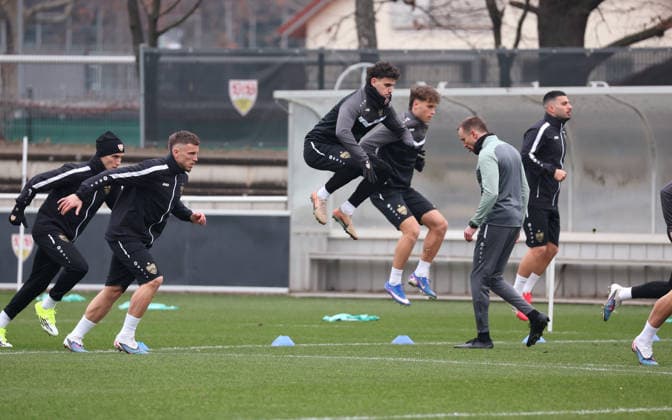 2026,01,28, Stuttgart, Football UEFA Europa League, Season 2025 2026, VfB Stuttgart, Training, f l Ermedin Demirovic, Noah Darvich