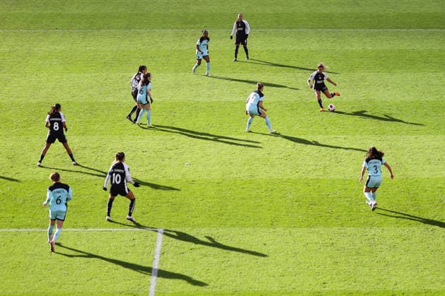 Gotham FC gegen SC Corinthians 28. Januar 2026, London FIFA Womens Champions Cup Halbfinale Gotham FC gegen SC Corinthians Ein Überblick über das Spiel, während die Sonne herauskommt Foto Jacques Feeney Offside London UK  Copyright: xJacquesxFeeneyx xOffsidexOffside