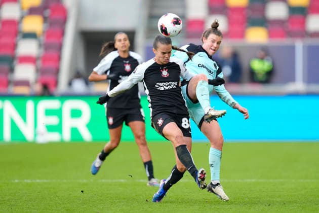 Gotham FC v SC Corinthians - FIFA Women s Champions Cup 2026 Semi Final Savannah McCaskill midfielder of Gotham and United States and Ana Vitoria midfielder of Corinthians and Brazil compete for the ball during the FIFA Women s Champions Cup 2026 Semi Final match between Gotham FC and SC Corinthians at Brentford stadium on January 28, 2026 in London, England. London England United Kingdom  Copyright: xJosexBretonx originalFilename:bretonhernandez-gothamfc260128_npOc4.jpg
