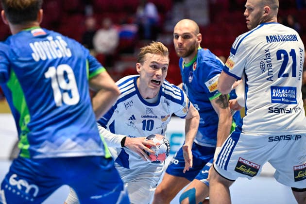 Iceland s Gisli Kristjansson and Arnar Arnarsson against Slovenia s StaÅ¡ JoviÄiÄ‡ and Kristjan HorÅ¾en during the 2026 EHF European Men s Handball Championship the EHF Euro 2026 main round match between Slovenia and Iceland at Malmö Arena, in Malmö, Sweden, on January 28, 2026 MALMÖ SWEDEN x50090x  Copyright: xJohanxNilsson TTx EHF EURO 2026 SLOVENIA-ICELAND