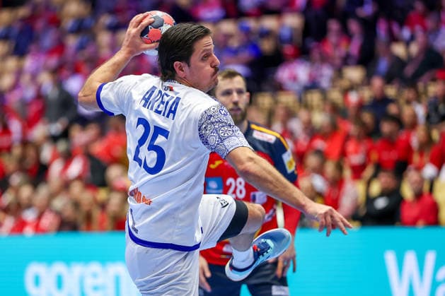 28 01 2026, Handball, Men s EHF EURO 2026, Spain Portugal, Jyske Bank Boxen in Herning, Denmark, Main Round Antonio Antunes Baeta Rodrigues Areia Portugal 25 Denmark