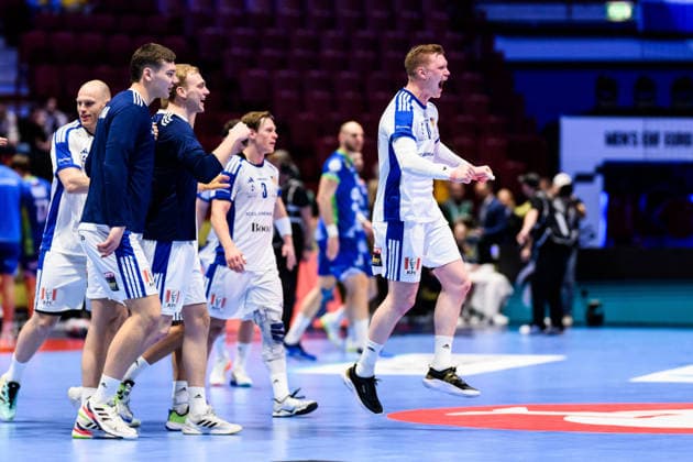 260128 Ymir Gislason of Iceland celebrates after the EHF European Handball Championship main round match between Slovenia and Iceland on January 28, 2026 in Malmö Photo Petter Arvidson BILDBYRAN kod PA PA1143 handball handball handball handballs em 2026 slovenien slovenia island ehf european handball championship iceland bbeng jubel celebrates  Copyright: PETTERxARVIDSON BB260128PA028