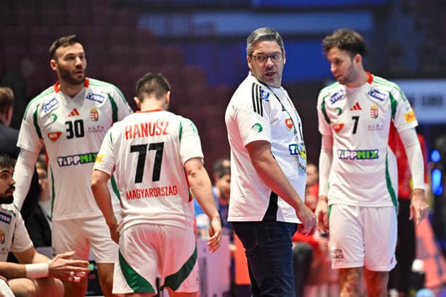 Hungary s head coach JosÃ Rodriguez during the 2026 EHF European Men s Handball Championship the EHF Euro 2026 main round match between Croatia and Hungary at Malmö Arena, in Malmö, Sweden, on January 28, 2026 MALMÖ SWEDEN x50090x  Copyright: xJohanxNilsson TTx EHF EURO 2026 CROATIA-HUNGARY
