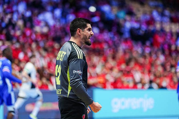 Cheering after Remi Desbonnets save France, 92 DEN, Germany vs France, Handball, EHF European Championship 2026, Main Round, Matchday 4, 28 01 2026 DEN, Germany vs France, Handball, EHF European Championship 2026, Main Round, Matchday 4, 28 01 2026 Herning Copyright: xEibner-Pressefoto MarcelxvonxFehrnx EP_MFN
