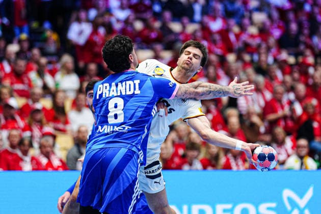 Throw Goal Renars Uscins Germany, 23 , Elohim Prandi France, 08 DEN, Germany vs France, Handball, EHF European Championship 2026, Main Round, Matchday 4, 28 01 2026 DEN, Germany vs France, Handball, EHF European Championship 2026, Main Round, Matchday 4, 28 01 2026 Herning Copyright: xEibner-Pressefoto MarcelxvonxFehrnx EP_MFN