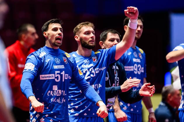 260128 Ivan Martinovic and Zlatko Rauzan of Croatia celebrates during the EHF European Handball Championship main round match between Croatia and Hungary on January 28, 2026 in Malmö Photo Petter Arvidson BILDBYRAN kod PA PA1144 handball handball handball handballs em 2026 croatia hungary croatia hungary european handball championship bbeng grappa33jubel celebrates  Copyright: PETTERxARVIDSON BB260128PA046