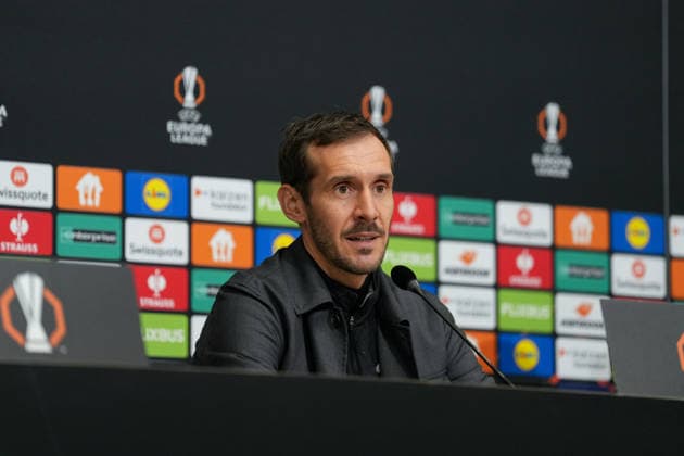 Julian Schuster SC Freiburg, Coach , France, Football, UEFA Europa League, Matchday 8, League phase, 2025 2026, OSC Lille vs SC Freiburg, 28 01 2026, Press conference of SC Freiburg before the last Europa League match in the league phase, Press conference, Stade Pierre Mauroy, Lille, France, Press conference of SC Freiburg before the last Europa League match in the league phase, Press conference Lille Stade Pierre Mauroy DÃ partements Nord, Hauts de Fra France Copyright: xArnexAmbergx