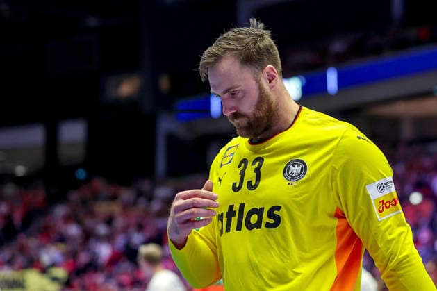 28 01 2026, Handball, Men s EHF EURO 2026, Germany France, Jyske Bank Boxen in Herning, Denmark, Main Round Andreas Wolff Germany 33 gesticulating on the pitch Denmark