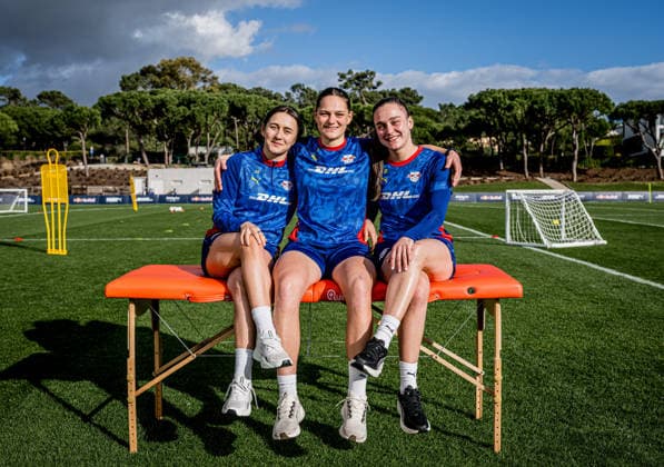 Leipzigs Lara Marti, Giovanna Hoffmann and Diana Nemeth at the RB Leipzig womens training camp in Faro Portugal The Campus, Quinta do Lago Portugal RB Leipzig womens training camp on January 14, 2026