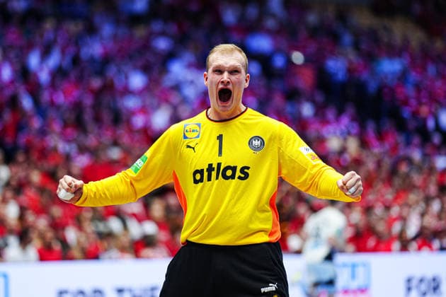 Jubel nach Parade David Spaeth (Deutschland, 01) DEN, Deutschland vs. Frankreich, Handball, EHF Europameisterschaft 2026, Hauptrunde, Spieltag 4, 28.01.2026 DEN, Deutschland vs. Frankreich, Handball, EHF Europameisterschaft 2026, Hauptrunde, Spieltag 4, 28.01.2026 Herning *** Cheering after David Spaeths save Germany, 01 DEN, Germany vs France, Handball, EHF European Championship 2026, Main Round, Matchday 4, 28 01 2026 DEN, Germany vs France, Handball, EHF European Championship 2026, Main Round, Matchday 4, 28 01 2026 Herning Copyright: xEibner-Pressefoto MarcelxvonxFehrnx EP_MFN
