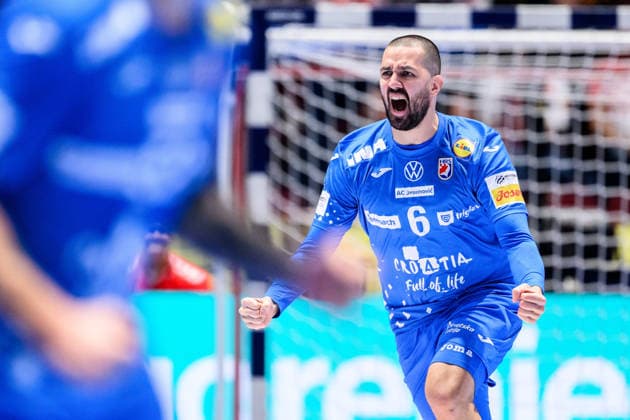 260128 Mario Sostaric of Croatia celebrates during the EHF European Handball Championship main round match between Croatia and Hungary on January 28, 2026 in Malmö Photo Petter Arvidson BILDBYRAN kod PA PA1144 handball handball handball handballs em 2026 croatia hungary croatia hungary hungary ehf european handball championship bbeng grappa33 jubel  Copyright: PETTERxARVIDSON BB260128PA081