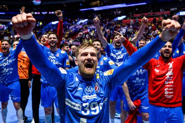 260128 David Mandic of Croatia celebrates after the EHF European Handball Championship main round match between Croatia and Hungary on January 28, 2026 in Malmö Photo Petter Arvidson BILDBYRAN kod PA PA1144 handball handball handball handballs em 2026 croatia hungary croatia hungary ehf european handball championship bbeng grappa33 jubel  Copyright: PETTERxARVIDSON BB260128PA096
