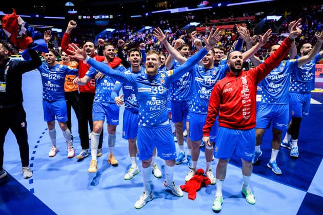260128 David Mandic of Croatia celebrates after the EHF European Handball Championship main round match between Croatia and Hungary on January 28, 2026 in Malmö Photo Petter Arvidson BILDBYRAN kod PA PA1144 handball handball handball handballs em 2026 croatia hungary croatia hungary ehf european handball championship bbeng grappa33 jubel  Copyright: PETTERxARVIDSON BB260128PA097