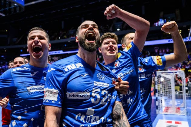 260128 Leon Ljevar and Leon Susnja of Croatia celebrate after the EHF European Handball Championship main round match between Croatia and Hungary on January 28, 2026 in Malmö Photo Petter Arvidson BILDBYRAN kod PA PA1144 handball handball handball handballs em 2026 croatia hungary croatia hungary european handball championship bbeng grappa33 jubel  Copyright: PETTERxARVIDSON BB260128PA101