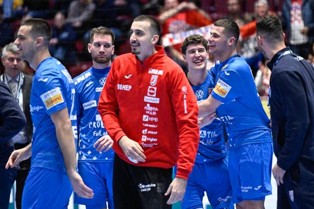 MALMÖ, SWEDEN 20260128 Croatia s team celebrate after winning against Hungary, 27 25, during the 2026 EHF European Men s Handball Championship the EHF Euro 2026 main round match between Croatia and Hungary at Malmö Arena, in Malmö, Sweden, on January 28, 2026 MALMÖ SWEDEN x50090x  Copyright: xJohanxNilsson TTx EUROPEAN HANDBALL CHAMPIONSHIP 2026 SWITZERLAND-SWEDEN