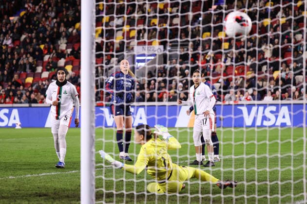 Arsenal gegen ASFAR Frauen 28. Januar 2026, London FIFA Women Champions Cup Halbfinale Arsenal gegen ASFAR Frida Maanum von Arsenal erzielt ihr zweites Tor Foto Jacques Feeney Abseits London UK  Copyright: xJacquesxFeeneyx xOffsidexOffside