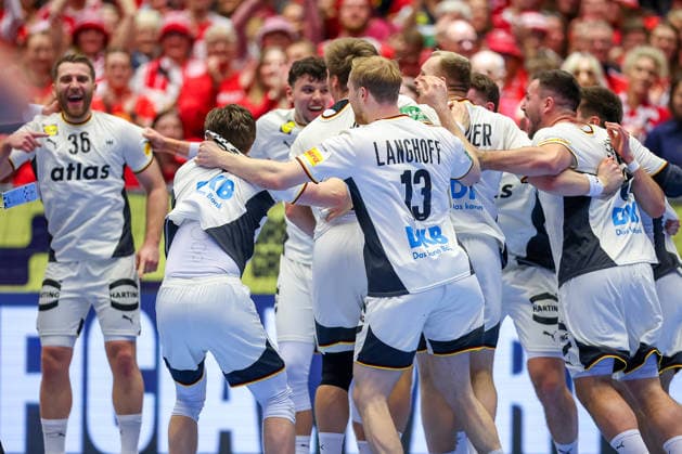 28 01 2026, Handball, Men s EHF EURO 2026, Germany France, Jyske Bank Boxing in Herning, Denmark, Main Round Germany beats France to reach the semi-finals Lukas Mertens Germany 36 Nils Lichtlein Germany 03 Matthes Langhoff Germany 13 Justus Fischer Germany 54 Johannes Golla Germany 04 Jannik Kohlbacher Germany 80 Renars Uscins Germany 23 Denmark