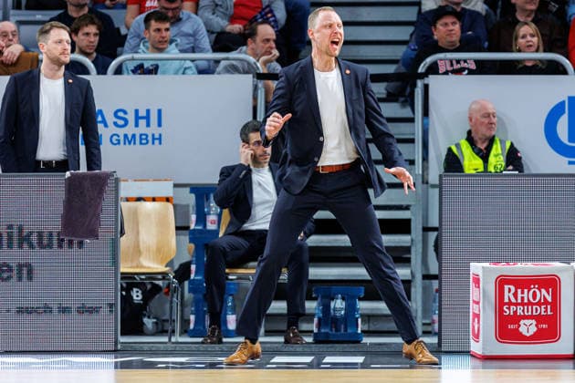 Christian Held Rasta Vechta, Trainer , single picture, single photo, portrait, portraet, BMA365 Bamberg Baskets vs Rasta Vechta, Basketball, easyCredit BBL, 2 Matchday, 28 01 2026 BMA365 Bamberg Baskets vs Rasta Vechta, Basketball, easyCredit BBL, 2 Matchday, 28 01 2026 Bamberg Copyright: xEibner-Pressefoto G.xSantemizx EP_EER