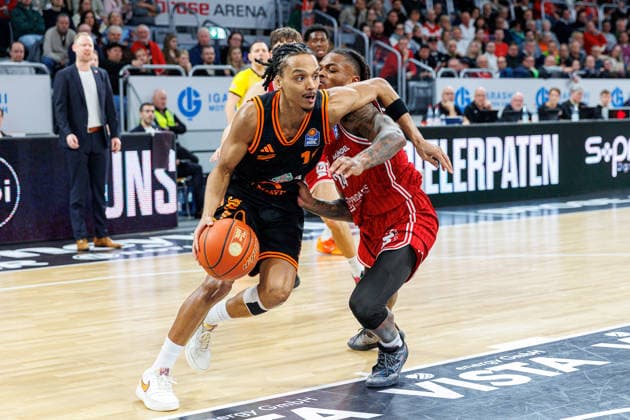 Alonzo Verge Jr Rasta Vechta, 11 , Cobe Williams BMA365 Bamberg Baskets, 24 , BMA365 Bamberg Baskets vs Rasta Vechta, Basketball, easyCredit BBL, 2 Matchday, 28 01 2026 BMA365 Bamberg Baskets vs Rasta Vechta, Basketball, easyCredit BBL, 2 Matchday, 28 01 2026 Bamberg Copyright: xEibner-Pressefoto G.xSantemizx EP_EER