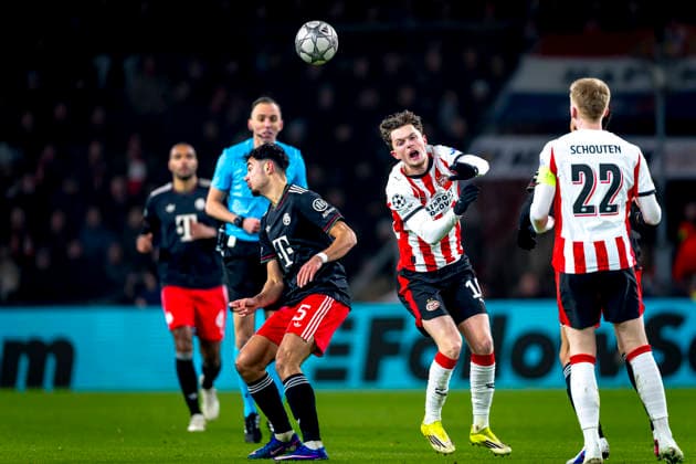 SC Bayern Munchen midfielder Aleksander Pavlovic, PSV Eindhoven midfielder Paul Wanner during the match PSV Eindhoven vs FC Bayern Munchen at the Philips stadium for the Champions League phase Matchday 8 season 2025 2026 in EINDHOVEN, Netherlands on 28 01 2026,