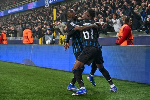 260127 Club Brugge vs Marseille Mamadou Diakhon (67) of Club Brugge celebrates with Carlos Forbs (9) of Club Brugge after scoring the 1-0 goal during the Uefa Champions League 8th matchday in the League phase game in season 2025 - 2026 between Club Brugge KV and Olympique de Marseille on January 28 , 2026 in Brugge, Belgium. (Photo by David Catry Isosport) Brugge Belgium  Copyright: xDavidxCatryx 20260128DC2_3198