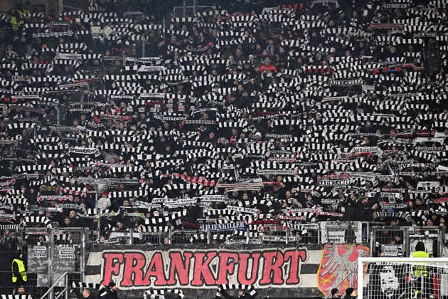 28 01 2026, xsltx, Football UEFA Champions League, Eintracht Frankfurt Tottenham Hotspur v l Fans Eintracht Frankfurt, Mood, Scarves, DFL DFB REGULATIONS PROHIBIT ANY USE OF PHOTOGRAPHS as IMAGE SEQUENCES and or QUASI VIDEO Frankfurt am Main