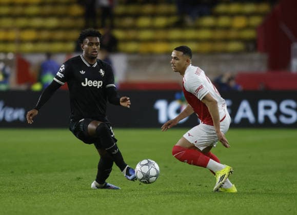 CALCIO - UEFA Champions League - AS Monaco vs Juventus FC Juan Cabal of Juventus FC and Caio Henrique of AS Monaco during the Uefa Champions League 2025 26 season football match between AS Monaco and Juventus FC on 28 January 2026 at Stade Louis II, Monaco, Photo Nderim KACELI Monaco  Copyright: xIPAxSport ABACAx
