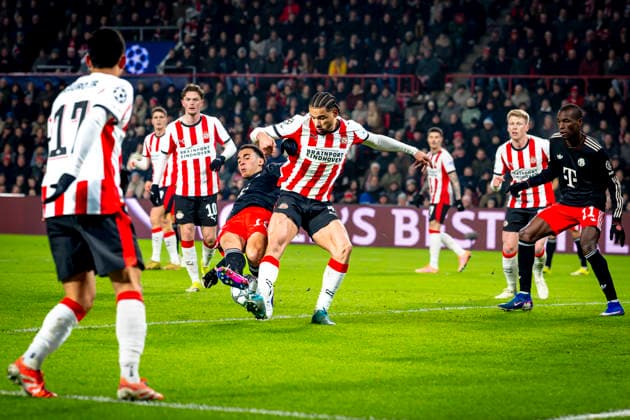 SC Bayern Munchen midfielder Jamal Musiala, PSV Eindhoven defender Armando Obispo during the match PSV Eindhoven vs FC Bayern Munchen at the Philips stadium for the Champions League League phase Matchday 8 season 2025 2026 in EINDHOVEN, Netherlands on 28 01 2026,