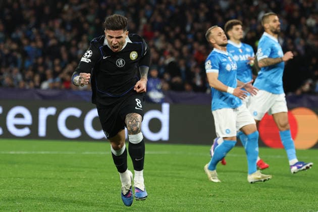 Enzo Fernandez of Chelsea celebrates after scoring the goal of 0-1 during the UEFA Champions League 2025 2026 football match between SSC Napoli and Chelsea FC at Diego Armando Maradona stadium in Naples (Italy), January 28th, 2026. cesarexpurini
