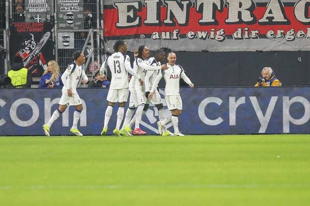 Frankfurt Main, Hesse, Germany, 28 01 2026 Waldstadion Deutsche Bank Park UEFA Champions League 2025 26 Eintracht Frankfurt Tottenham Hotspur Xavi Simons 7, Tottenham, right is already happy about a goal, but it doesnt count Copyright: xdtsxNachrichtenagenturx dts_103971