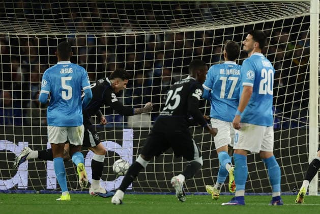 Chelsea s Enzo Fernandez celebrates after scoring goal 0-1 during the UEFA Champions League football match between Napoli vs Chelsea - Champions League 2025 2026 - Diego Armando Maradona stadium January 28, 2026 Naples, Italy soccer  Copyright: xAlessandroxGarofalo LaPressex