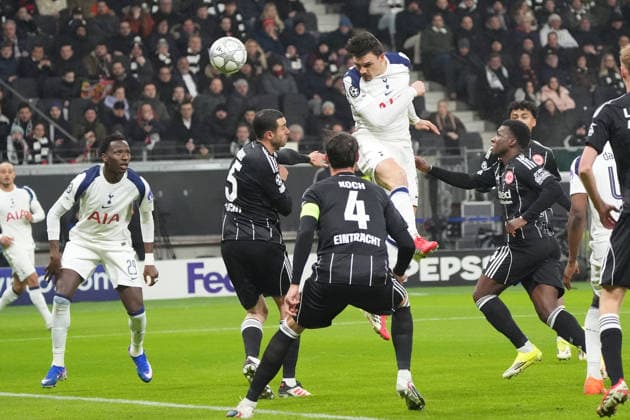 Header chance Joao Palhinha Tottenham Hotspur, 6 Frankfurt 28 01 2026 Eintracht Frankfurt vs Tottenham Hotspurs, Deutsche Bank Park, Matchday 8 Champions League