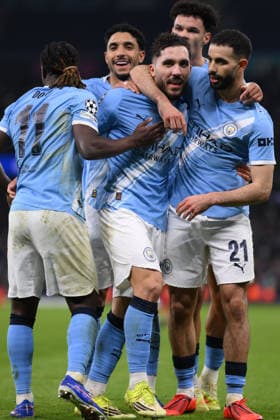 Manchester City gegen Galatasaray 28. Januar 2026 Manchester, UEFA Champions League Fußball Manchester City gegen Galatasaray Die Spieler von Manchester City feiern ihr zweites Tor, erzielt von Rayan Cherki (Manchester City, Mitte) Foto  Copyright: xGaryxOakleyxOffside