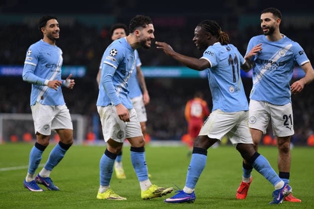 Manchester City gegen Galatasaray 28. Januar 2026 Manchester, UEFA Champions League Fußball Manchester City gegen Galatasaray Rayan Cherki von Manchester City feiert das zweite Tor mit Jeremy Doku von Manchester City Foto  Copyright: xGaryxOakleyxOffside