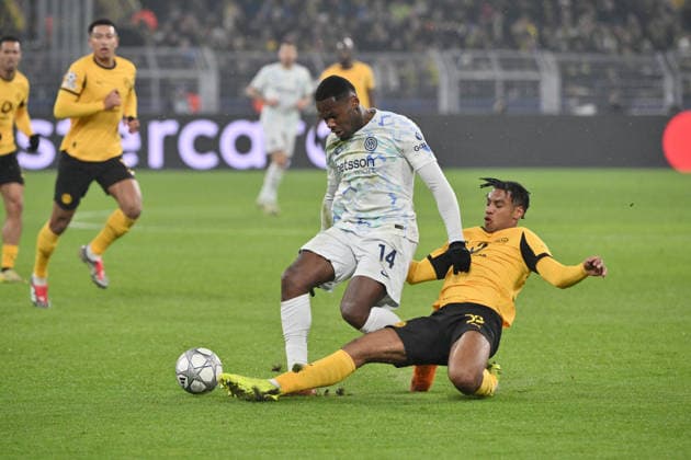 Ange Yoan Bonny Inter Milan , Filippo Mane Borussia Dortmund , v li 28 01 2026, Football, UEFA Champions League 2025 2026, Matchday 8, Borussia Dortmund Inter Milan UEFA regulations prohibit any use of photographs as image sequences and or quasi video Dortmund Signal Iduna Park Nordrhein Westfalen Germany Team2