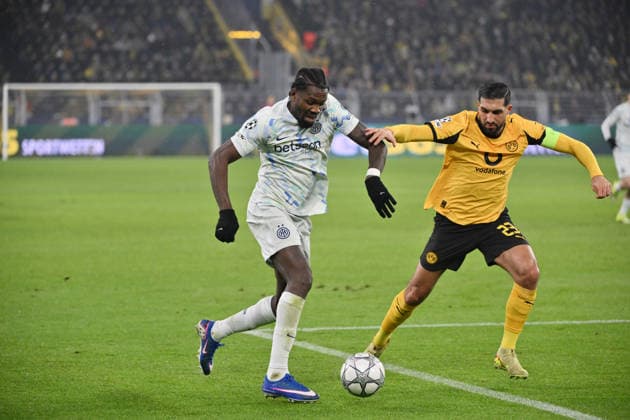 Marcus Thuram Inter Milan , Emre Can Borussia Dortmund , v li 28 01 2026, Football, UEFA Champions League 2025 2026, Matchday 8, Borussia Dortmund Inter Milan UEFA regulations prohibit any use of photographs as image sequences and or quasi video Dortmund Signal Iduna Park Nordrhein Westfalen Germany Team2