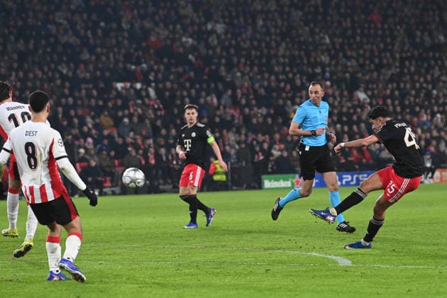 Aleksandar PAVLOVIC M Goal chance action, single action PSV Eindhoven PSV FC Bayern Muenchen M Football Champions League, 8 matchday, matchday8, on 28 01 2026 at Philips Stadion Eindhoven Netherlands UEFA regulations prohibit any use of photographs as image sequences and or quasi video Â