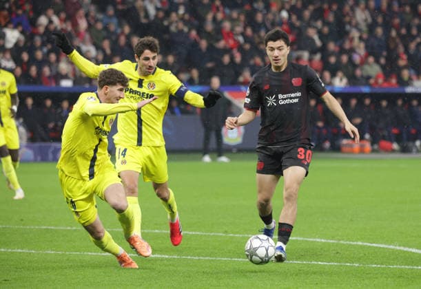 Ibrahim Maza B04 on the ball against Navarro Pau VIL, L and Santi VIL , UEFA Champions League, Matchday 8, Bayer 04 Leverkusen vs FC Villarreal, Bayarena Leverkusen, Germany, 28 01 2026