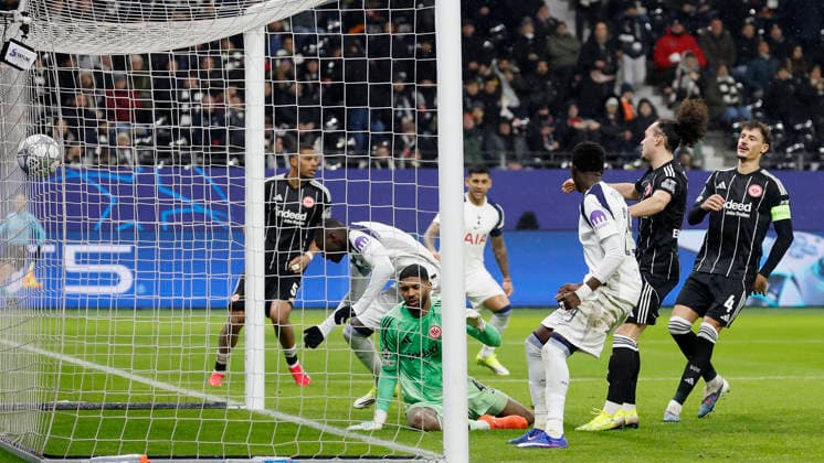 Randal Kolo Muani Tottenham Hotspur, 39 , Goal scored, scored the goal to 0 1, celebrate the goal 28 01 2026, Soccer, Eintracht Frankfurt vs Tottenham Hotspur UEFA Champions League, GER, Frankfurt, Deutsche Bank Park Copyright: HMBxMedia xHeikoxBecker