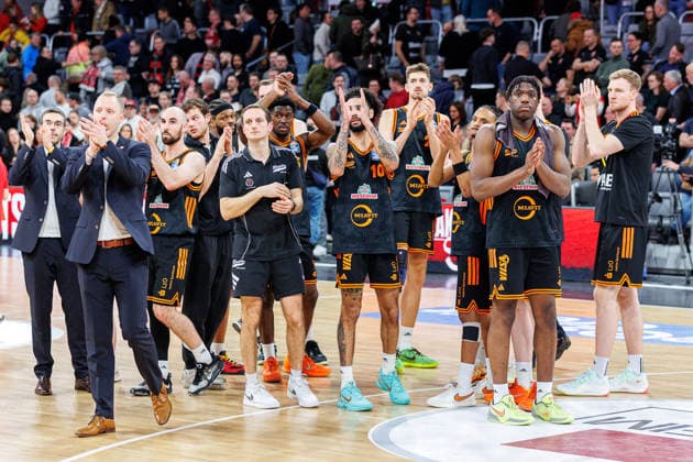 Team, squad, disappointed, disappointment, negative emotions, negative emotion, end of game, BMA365 Bamberg Baskets vs Rasta Vechta, Basketball, easyCredit BBL, Matchday 2, 28 01 2026 BMA365 Bamberg Baskets vs Rasta Vechta, Basketball, easyCredit BBL, Matchday 2, 28 01 2026 Bamberg Copyright: xEibner-Pressefoto G.xSantemizx EP_EER