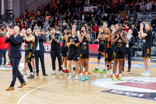 Team, squad, disappointed, disappointment, negative emotions, negative emotion, end of game, BMA365 Bamberg Baskets vs Rasta Vechta, Basketball, easyCredit BBL, Matchday 2, 28 01 2026 BMA365 Bamberg Baskets vs Rasta Vechta, Basketball, easyCredit BBL, Matchday 2, 28 01 2026 Bamberg Copyright: xEibner-Pressefoto G.xSantemizx EP_EER