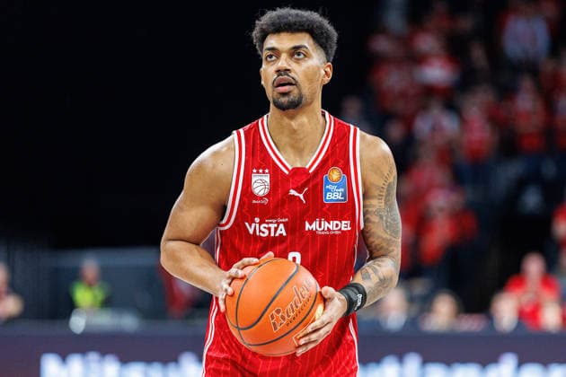 Ibi Watson BMA365 Bamberg Baskets, 02 , single picture, single photo, portrait, portraet, free throw, BMA365 Bamberg Baskets vs Rasta Vechta, Basketball, easyCredit BBL, 2 Matchday, 28 01 2026 BMA365 Bamberg Baskets vs Rasta Vechta, Basketball, easyCredit BBL, 2 Matchday, 28 01 2026 Bamberg Copyright: xEibner-Pressefoto G.xSantemizx EP_EER