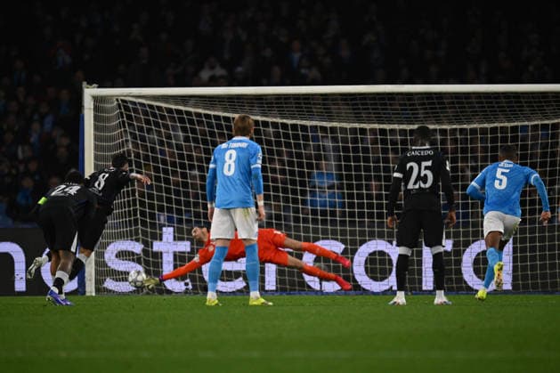 Enzo Fernandez of Chelsea F.C. scores on penalty the goal of 0-1 during the UEFA Champions League phase day 8 football match between S.S.C. Napoli and Chelsea F.C. at the Diego Armando Maradona Stadium on January 27, 2026 in Naples, Italy.  Copyright: xDomenicoxCippitelli IPAxSportx xipa-agency.netx xx IPA_70671964 IPA_Agency_IPA70671964