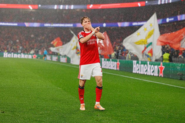 Andreas Schjelderup seen celebrating after goal seen during Champions League phase game between SL Benfica and Real Madrid CF (Maciej Rogowski Ball Raw Images) Lisbon Estadio da Luz Portugal Copyright: xMaciejxRogowskix maciejrogowski_benfica_realmadrid_2526-80