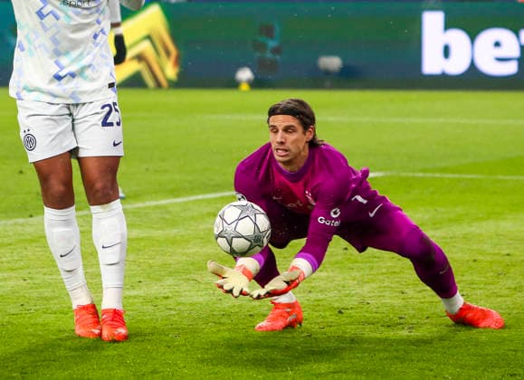 Football UEFA Champions League 2025 26, 8 Matchday League phase Borussia Dortmund vs Inter Milan Signal Iduna Park Stadion Dortmund Yann Sommer Inter Milan, 1 Dortmund Copyright: xAymanxAlahmedx