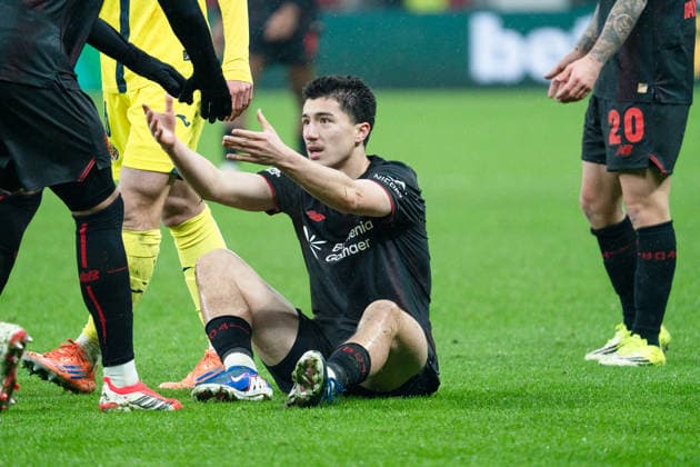 UEFA Champions League 2025 26 Bayer 04 Leverkusen vs Villarreal CF Matchday 8 of the league phase Wednesday, 28 01 2026 BayArena Nordrhein Westfalen, Germany Ibrahim Maza 30 on the ground Copyright: xCelinaxLeiersx